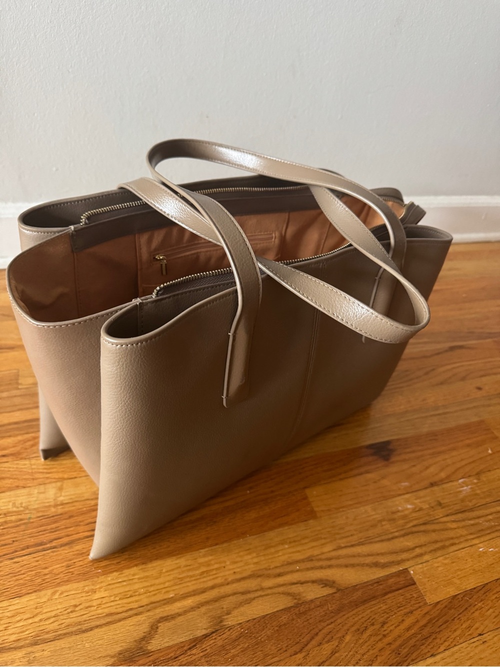 Freja Paloma Tote Taupe - Picture 4 of 9